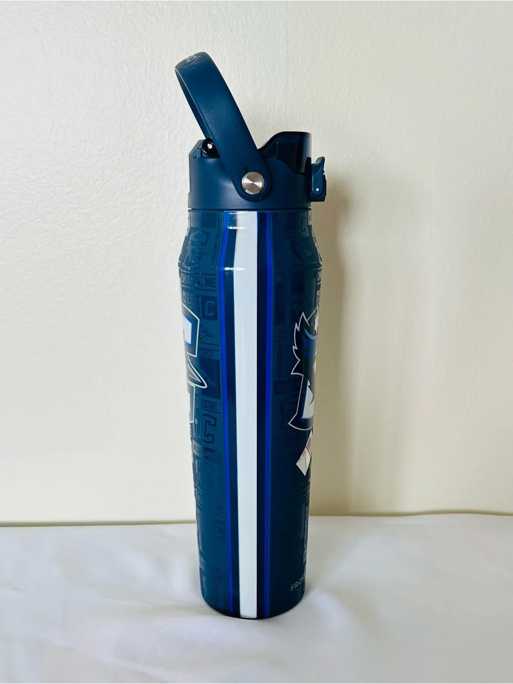 NWT Frostbuddy 32oz Creighton University Bluejays Water Bottle Basketball Logo